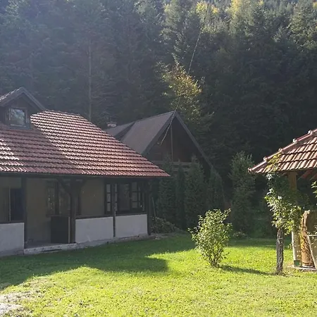 度假居 Vikendica Kamenica *